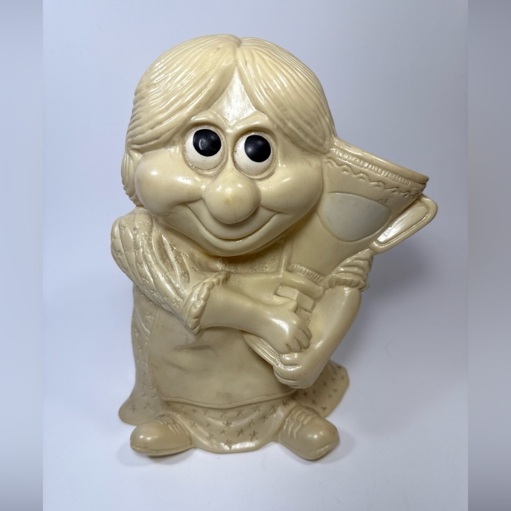 Russ Berrie & co Worlds best mom Vtg resin plastic piggy bank